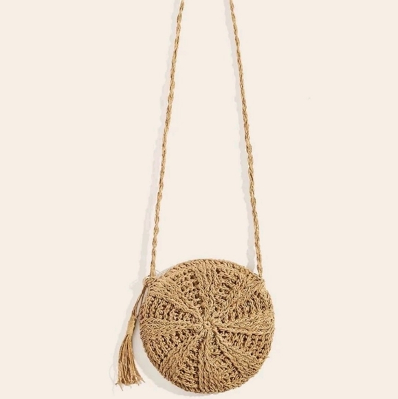 💘Boho Straw Tassel Circle Crossbody💘 - Picture 2 of 5